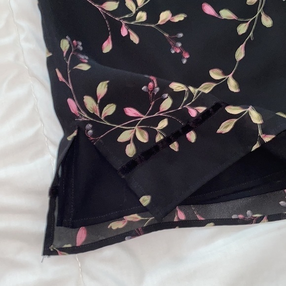 First ISSUE LIZ CLAIBORNE Floral Women Skirt - Picture 4 of 5